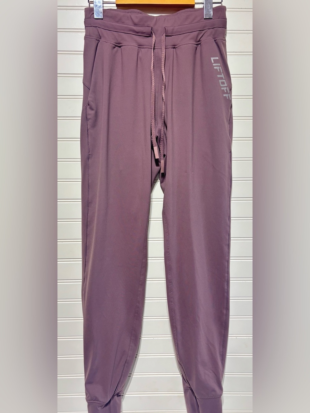 Liftoff Apparel Women’s Mauve Jogger Pants Size Medium Athleisure